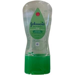 Johnson's Aloe & Vitamin E Oil Gel NEW